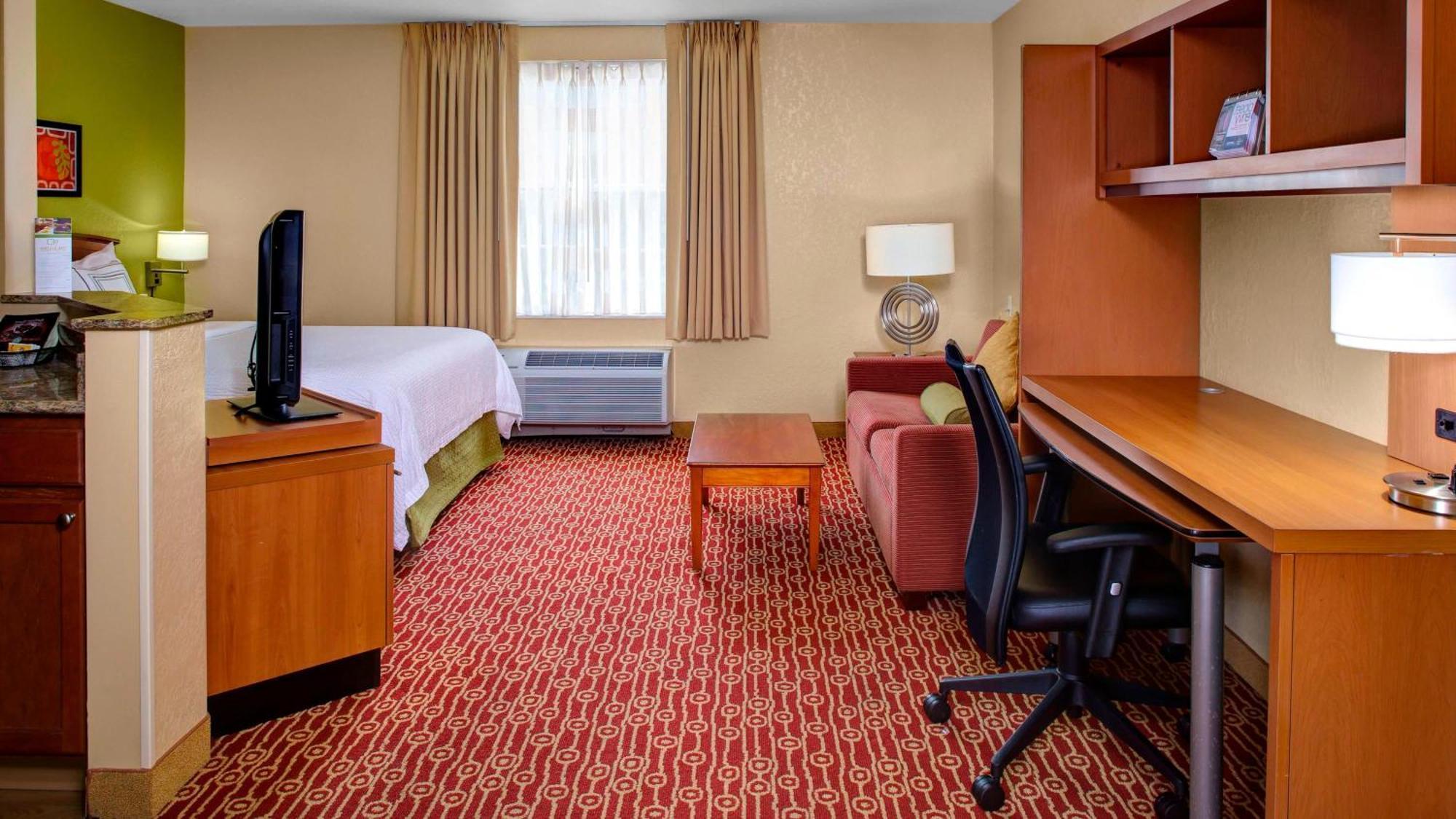 Towneplace By Marriott Cleveland Hotel 3*