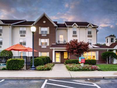 Hotel Towneplace By Marriott Cleveland