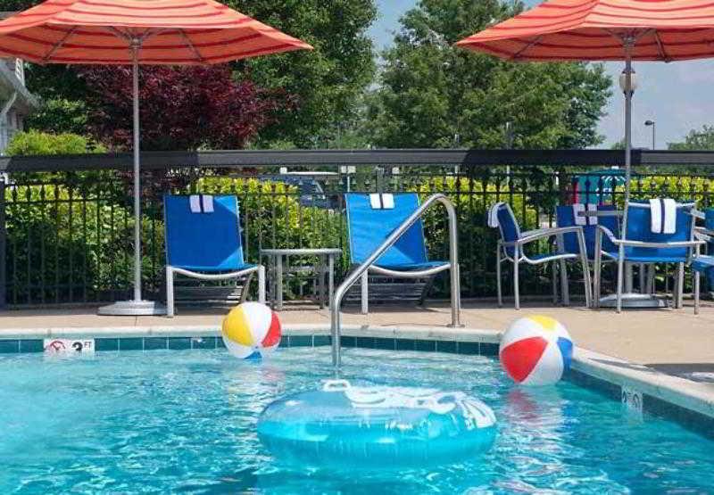 Towneplace By Marriott Cleveland Hotel Westlake
